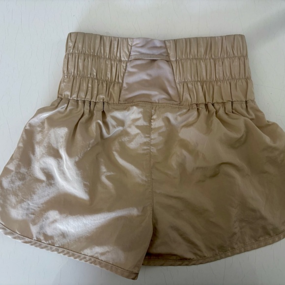 Free People Movement High Waisted Shorts Champagne - Picture 2 of 4